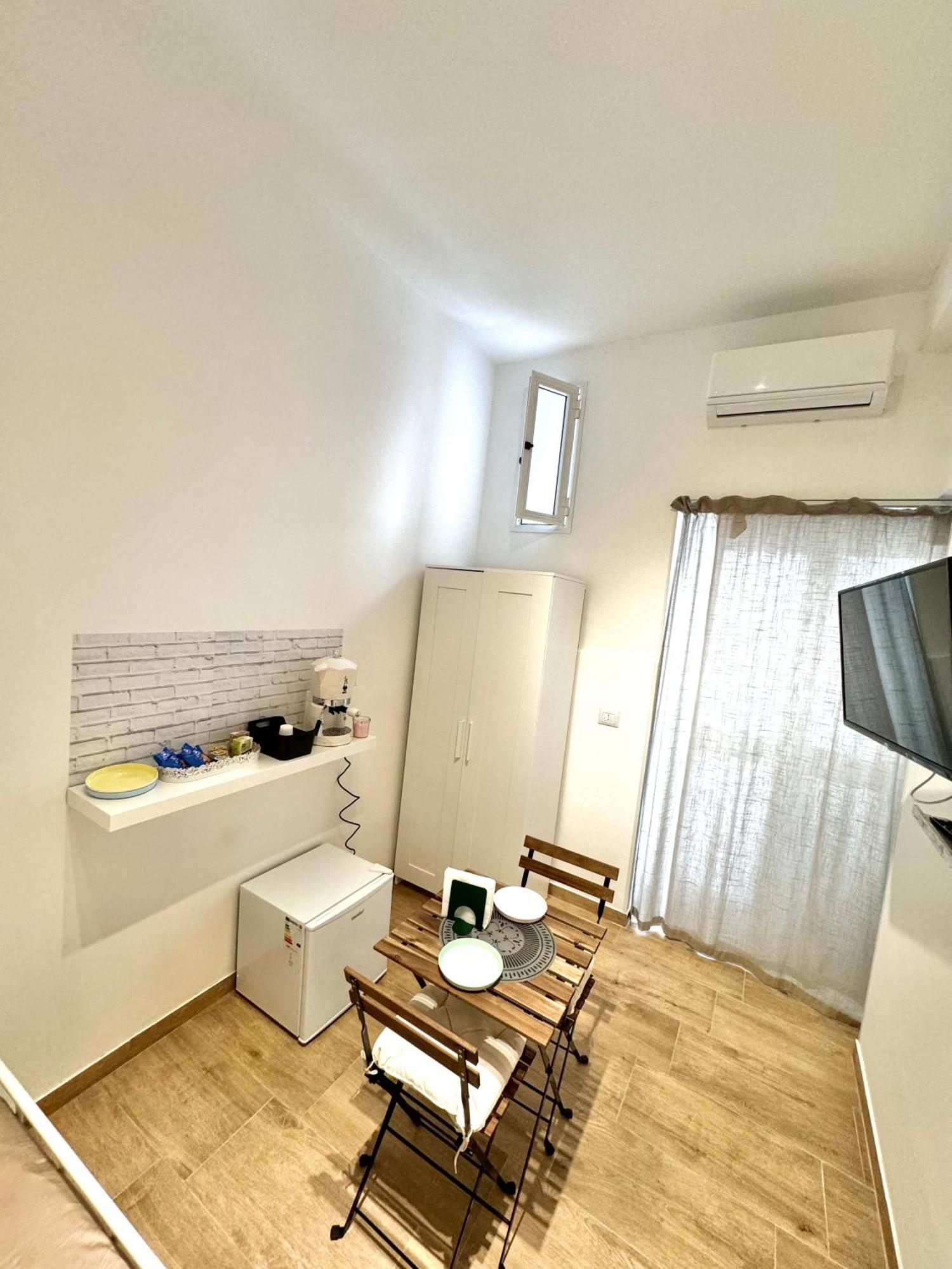 Bari Annette Room מראה חיצוני תמונה